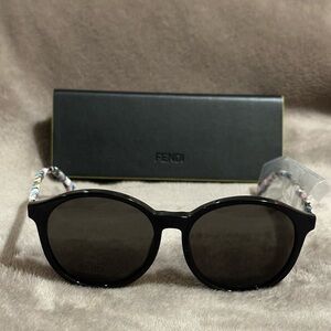 Fendi Black Sunglasses with Multicolor Accents